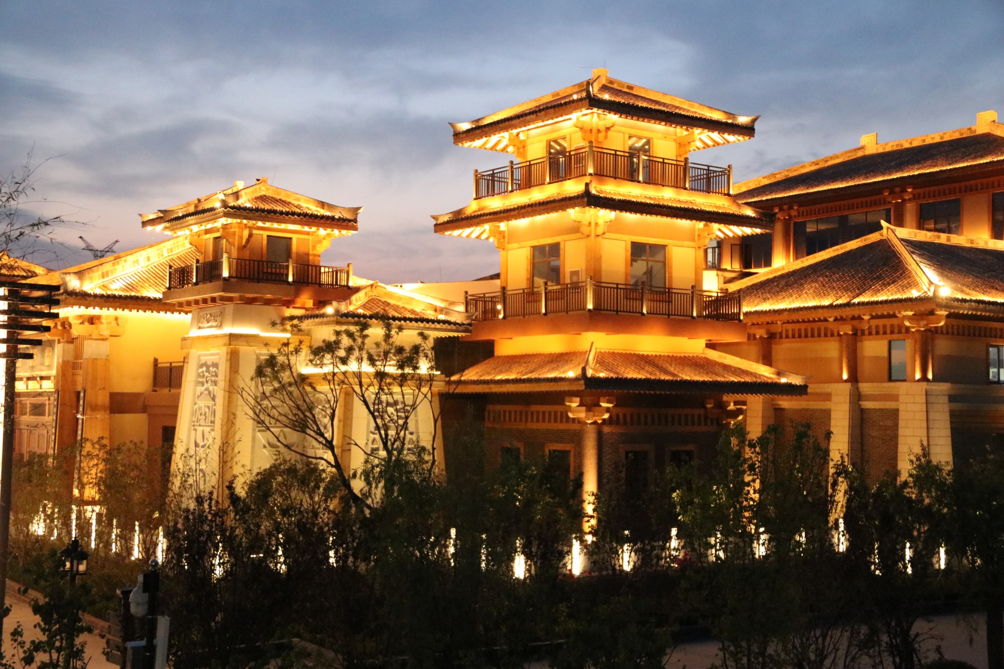 LED洗墻燈旅游景色外墻燈光的首選，那么它究竟有哪些好處？